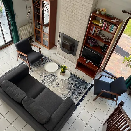 Yperhof 25 Tatil Evi *